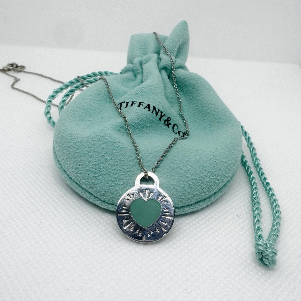 Tiffany & Co. Silver Return to Tiffany Round Heart Tag Necklace